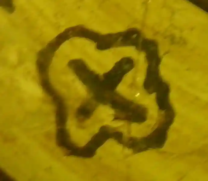 Amorphous solar circle with cross on a vase, located at Archaeological Museum of Izmir, Turkey Amorphous solar circle with cross on a vase, located at Archaeological Museum of Izmir, Turkey